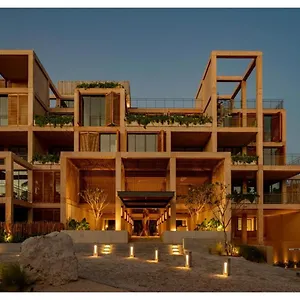 https://corasol-luxury-residences.quintano-roohotels.com